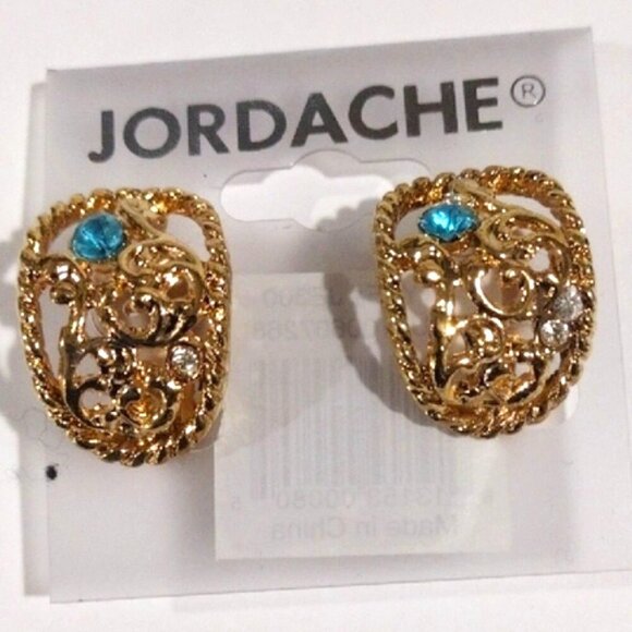 ✨ Regal Filigree Radiance: Jordache Gold-Tone Clip-On Earrings Sapphire Crystal - Picture 3 of 10